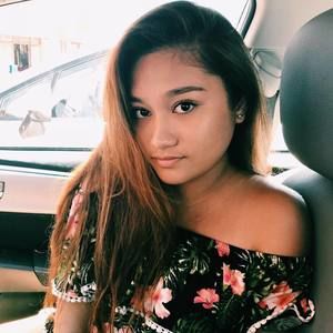 Meet your Posher, Lexi